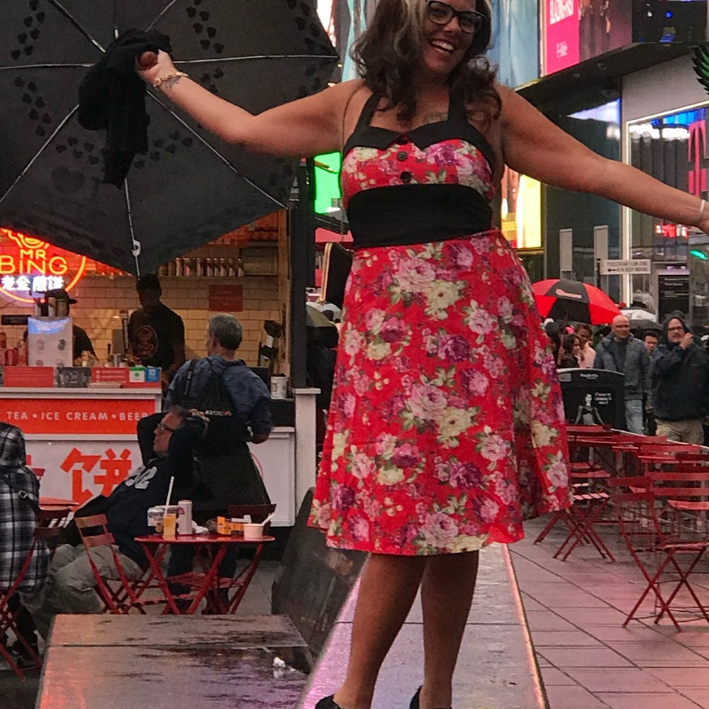 Pretty Red Floral pin-up style dress